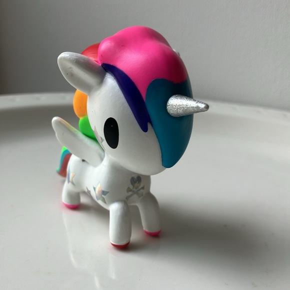 Tokidoki Unicorno Prisma series 5 - Picture 5 of 15